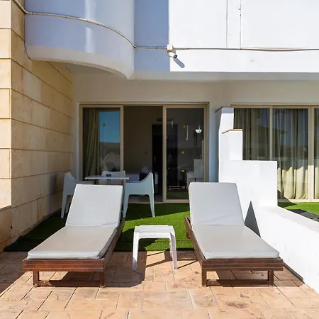 Piere - Anne Hotel Ajia Napa